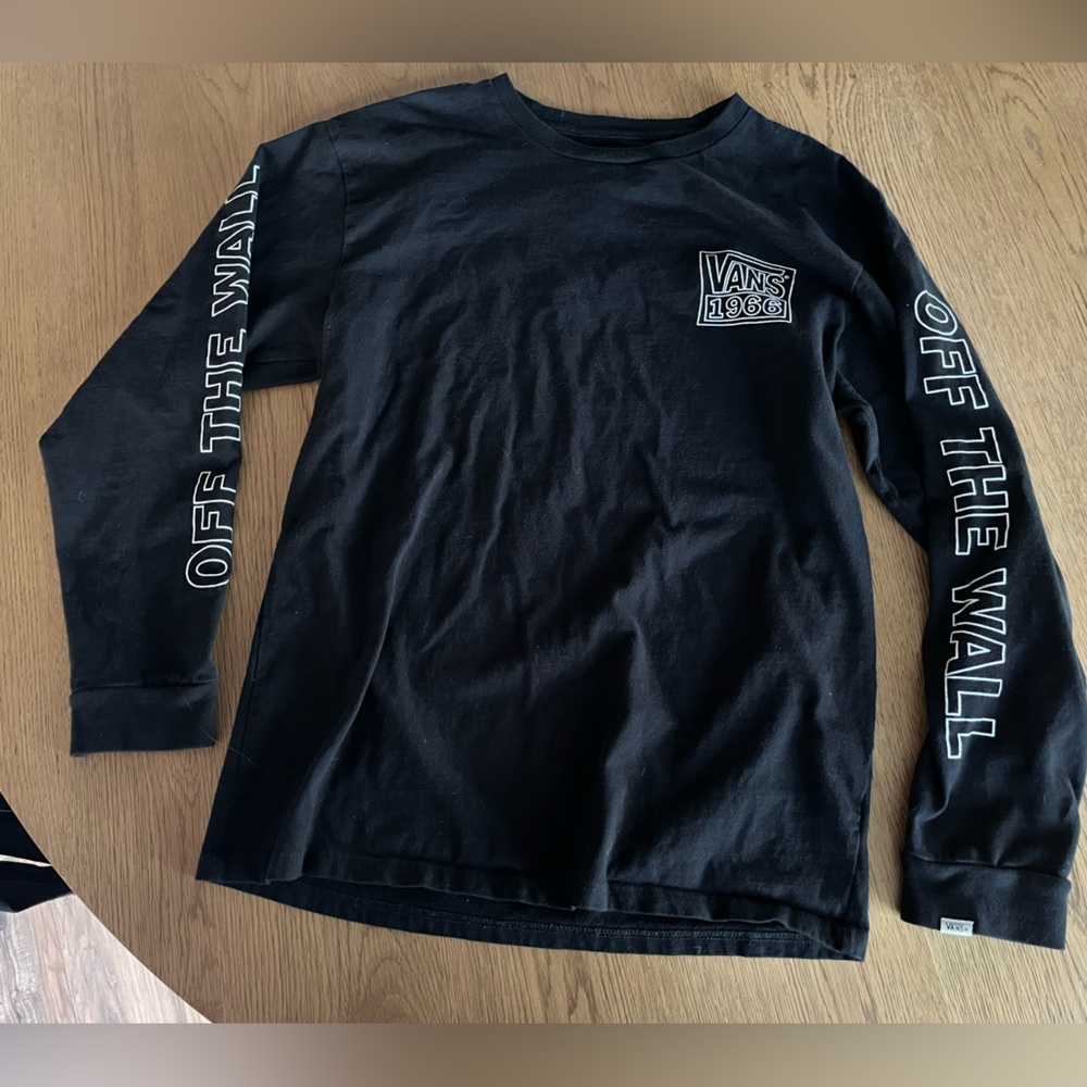Vans Classic Black Longsleeve Tee